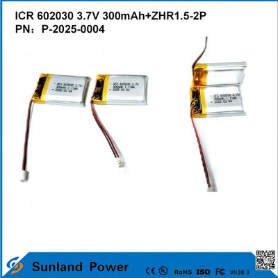 602030 3.7V 300mAh + ZHR1.5-2P Bateria z ultracienkiej konstrukcji Elastyczna kompatybilność dla różnych małych urządzeń inteligentnych Bluetooth słuchawki urządzenia noszone i przenośne sprzęt medyczny