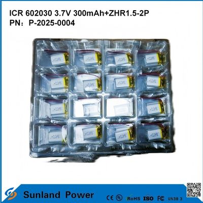 602030 3.7V 300mAh + ZHR1.5-2P Bateria z ultracienkiej konstrukcji Elastyczna kompatybilność dla różnych małych urządzeń inteligentnych Bluetooth słuchawki urządzenia noszone i przenośne sprzęt medyczny