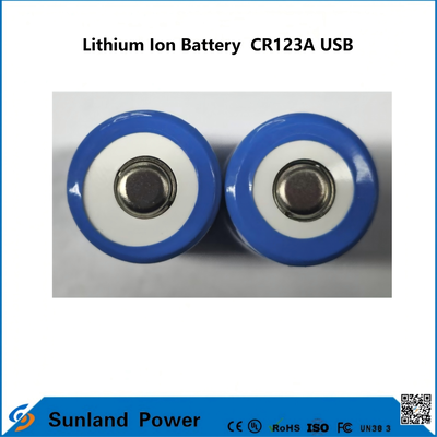 Litowo-jonowy akumulator CR123A USB stosowany do produkcji ładowalnych akumulatorów litowo-jonowych USB.